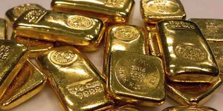 বিমানে আসনের নিচে মিলল ছয় কেজি সোনা