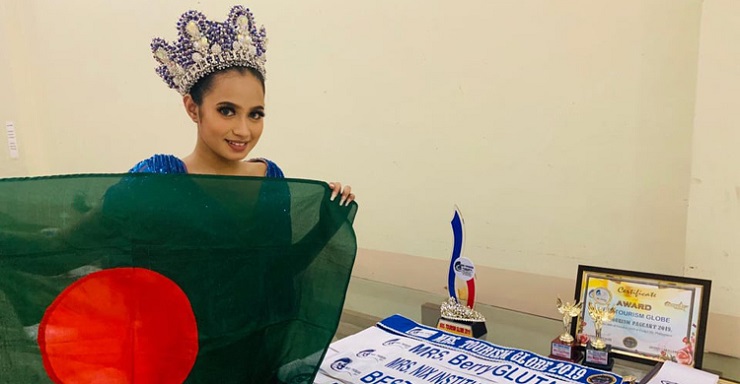 ফিলিপাইনে মিসেস ট্যুরিজম গ্লোব জিতলেন ঐশী