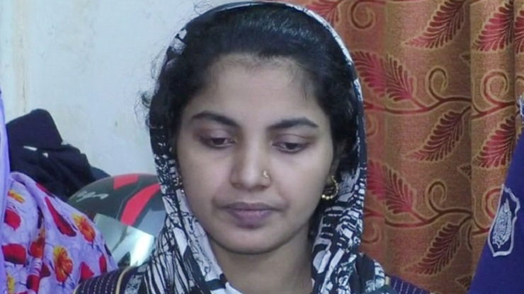 ভারত থেকে বাংলাদেশে প্রবেশকালে রোহিঙ্গা তরুণী আটক