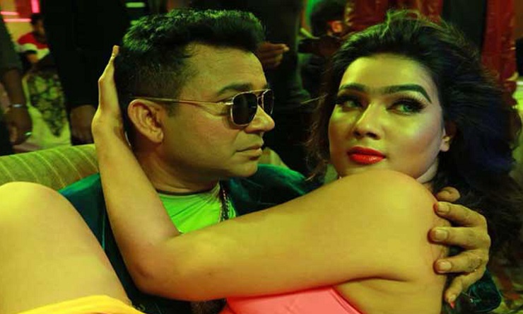 মাহির ‘অন্ধকার জগৎ’