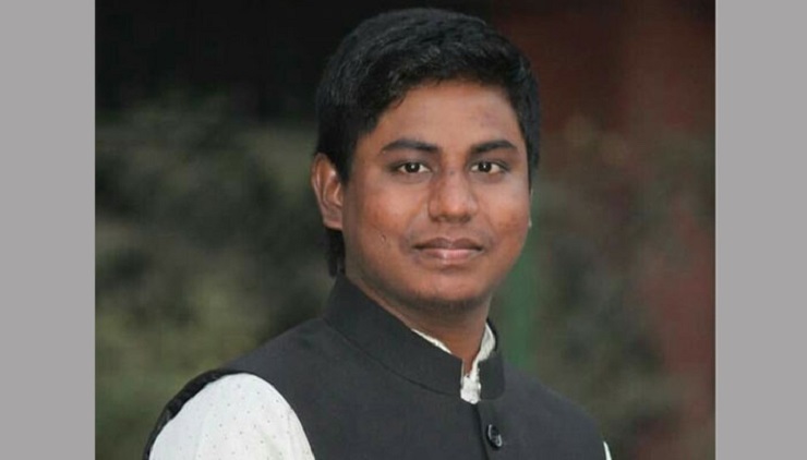 একসঙ্গে তিন পত্রিকার সিনিয়র রিপোর্টার ছাত্রলীগ নেতা!