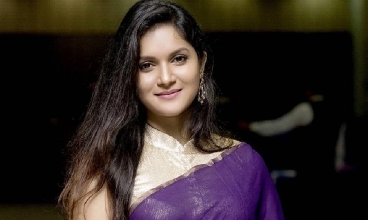 সাইবার ক্রাইমে মিথিলার অভিযোগ 