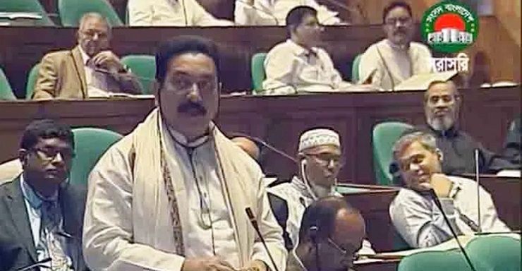 সংসদে দাঁড়িয়ে সবার কাছে করজোড়ে ক্ষমা চাইলেন রাঙ্গা