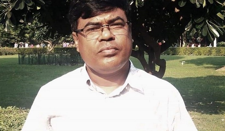 অন্যের বই প্রকাশিত হলো ইবি’র অধ্যাপকের নামে