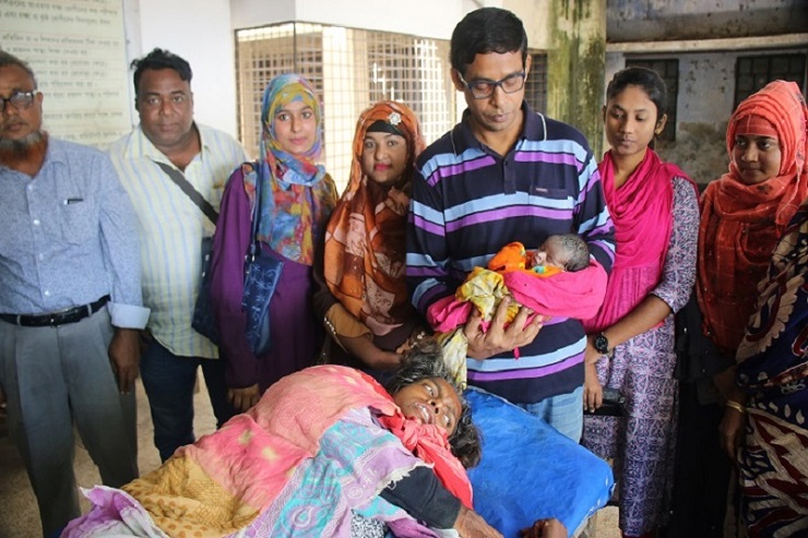 পাগলীটি মা হলেও নবজাতকের বাবা পাওয়া যাচ্ছে না