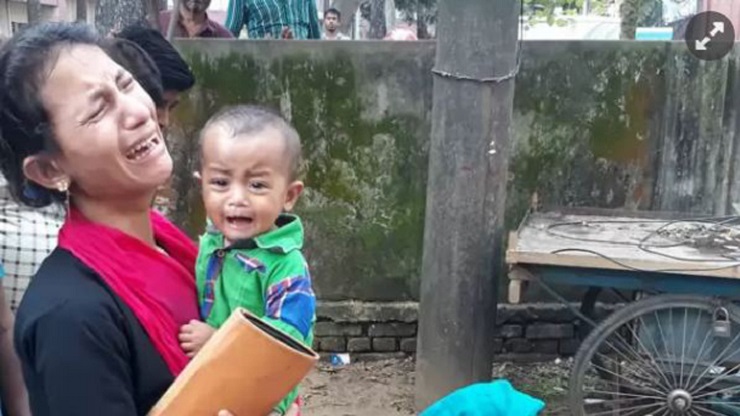 বুকফাটা কান্না থামছিল না সাদিয়ার