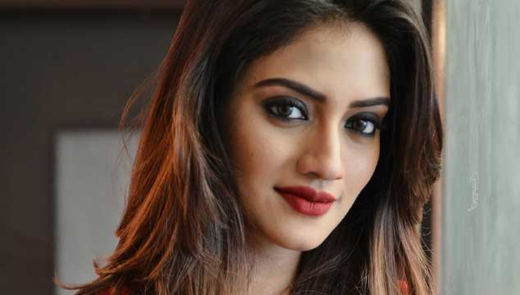 স্বামীর জন্মদিনে ‘অতিরিক্ত ওষুধ সেবনে’ অসুস্থ নুসরাত!