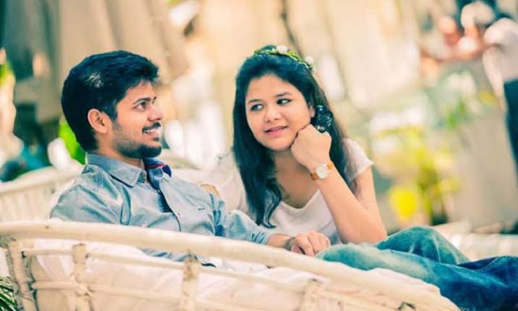 কিভাবে বুঝবেন আপনি বন্ধুর প্রেমে পড়েছেন?
