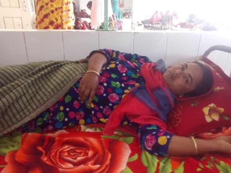 হত্যা মামলার সাক্ষীকে এসিড মেরেছে দুর্বৃত্তরা