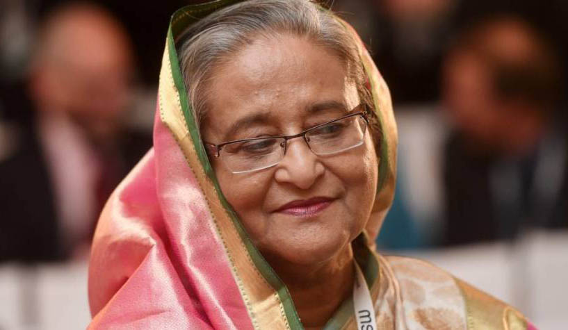 প্রকাশ্য কোন্দলে আওয়ামী লীগ