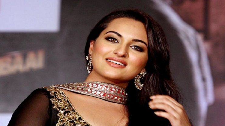 ‘বাবার বয়সী নায়কের সঙ্গে রোম্যান্স বিরক্তিকর’