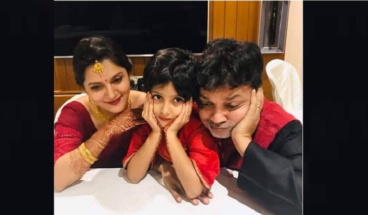 মায়ের বিয়েতে অতিথি ছিলো তাহসান-মিথিলা কন্যা আইরা