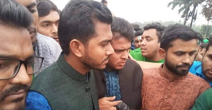 দেশে নিয়ন্ত্রিত গণতন্ত্রের নামে স্বৈরতন্ত্র চলছে : ভিপি নুর