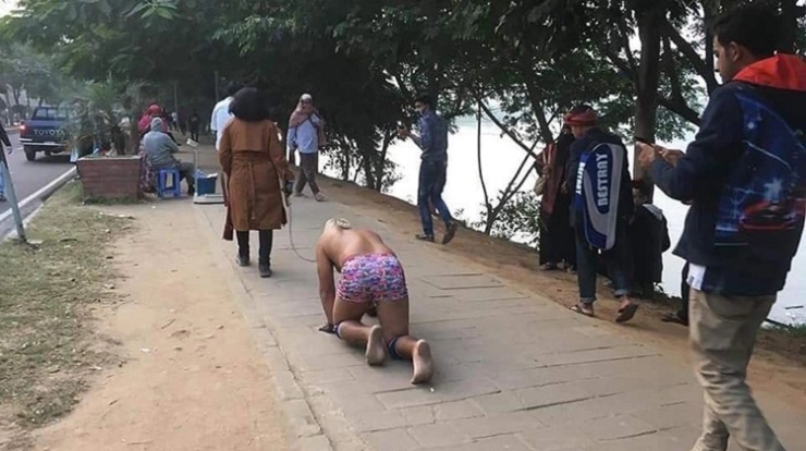 এবার ঢাকায় 'হিউম্যান ডগ' কালচার