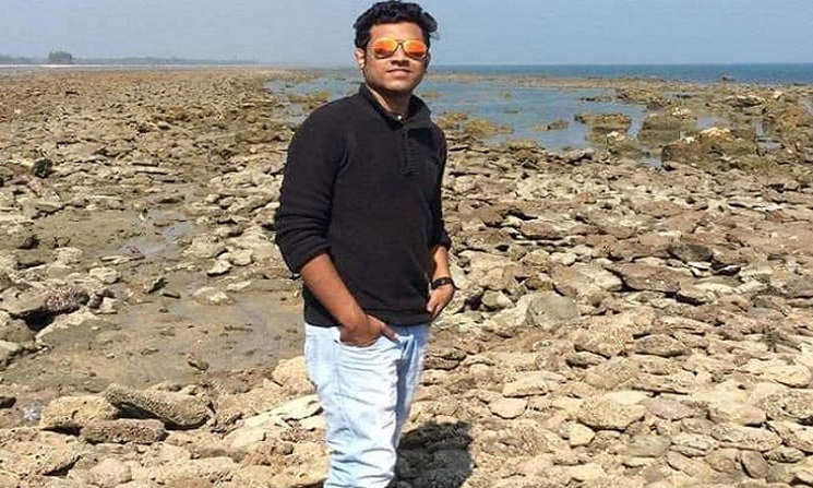 এসি বিস্ফোরণে সাংবাদিকের ছেলের মৃত্যু