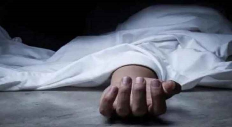 প্রেমে ব্যর্থ হয়ে মাইকে ঘোষণা দিয়ে প্রেমিকের আত্মহত্যা!