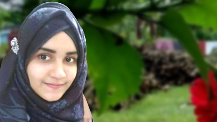 ভালোবাসার সাজে সাজা হল না সাদিয়ার