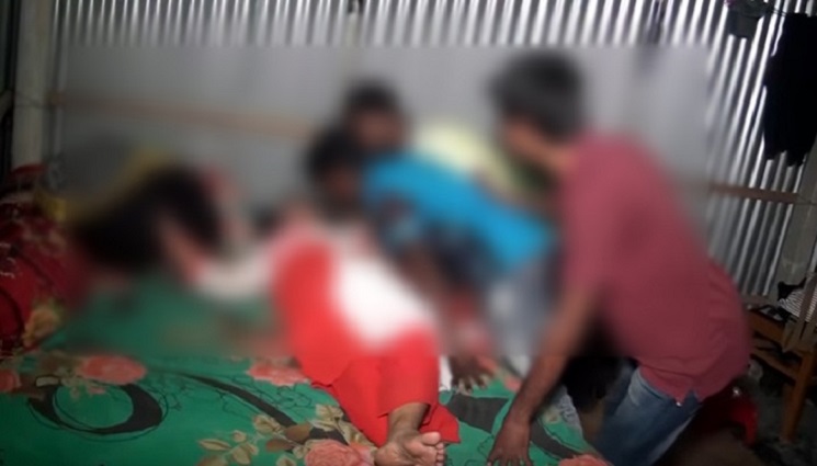 দেহ ব্যবসায় রাজি না হওয়ায় স্ত্রীকে অন্য পুরুষ দিয়ে ধর্ষণ
