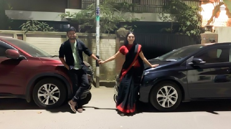 মনোজকে মনে করে প্রভার স্ট্যাটাস ভাইরাল