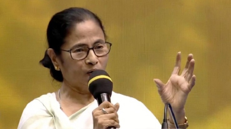 দাঙ্গা নয়, দিল্লিতে পরিকল্পিত গণহত্যা হয়েছে: মমতা 