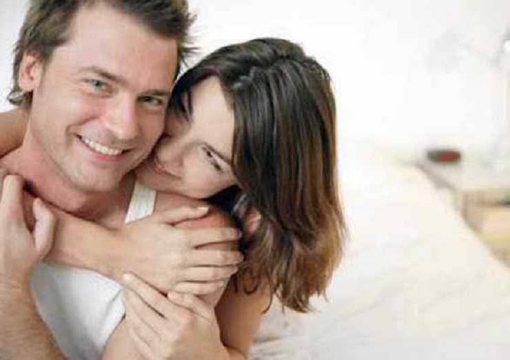 পুরুষের কাছে একজন নারী কী চায় জেনে নিন