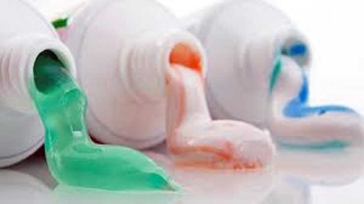 টুথপেস্টে ক্যান্সারের উপাদান!