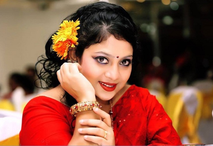 একটি নয়, শাবনূরসহ তিনটি বিয়ে করেছেন অনিক!
