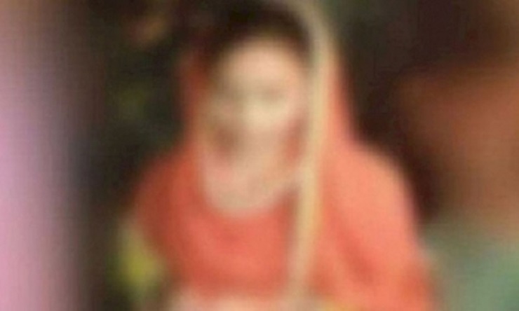 কিশোরীকে তুলে নিয়ে গণধর্ষণ