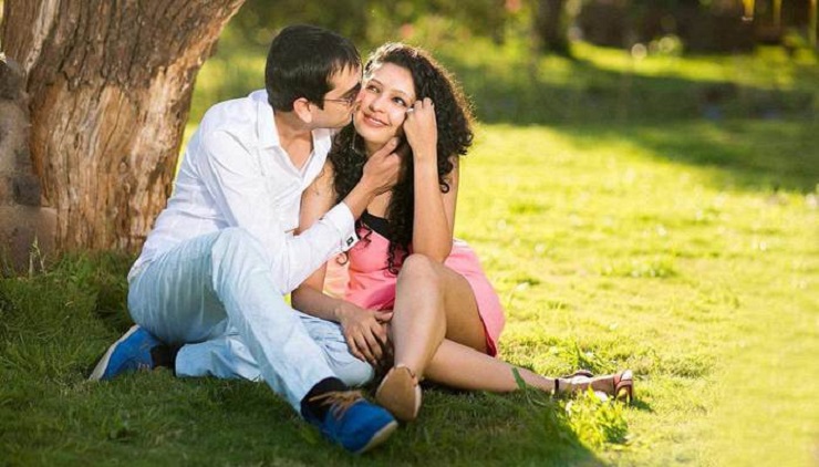 যে ৬ কারণে আপনার বেস্ট ফ্রেন্ডের প্রেমে পড়া উচিত