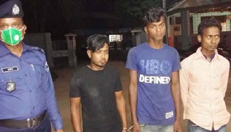 নওগাঁয় কিশোরীকে গণধর্ষণ, আটক ৩