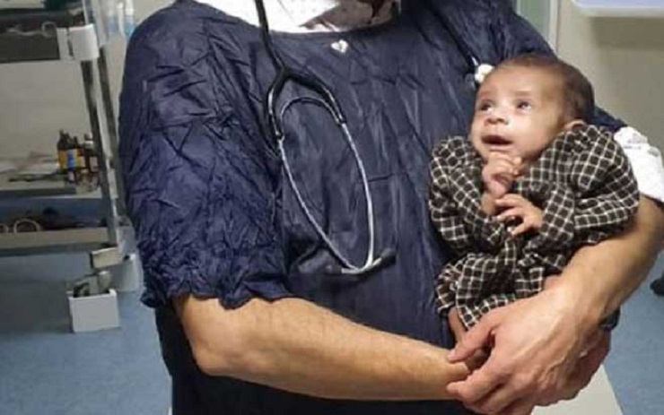 কবরে থাকা শিশুটি এখন সুস্থ