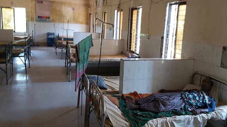 গুজবে হাসপাতাল রোগী শূন্য