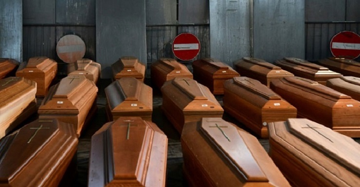 ভয়াবহ অবস্থানে যুক্তরাষ্ট্র, ২৪ ঘণ্টায় ১০৪৯ জনের প্রাণহানি