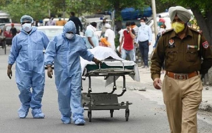 করোনায় ভারতে মৃতের সংখ্যা বেড়ে ৫০