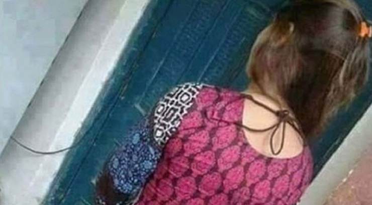 প্রেমিকাকে একাধিকবার ধর্ষণ অতপরins class=