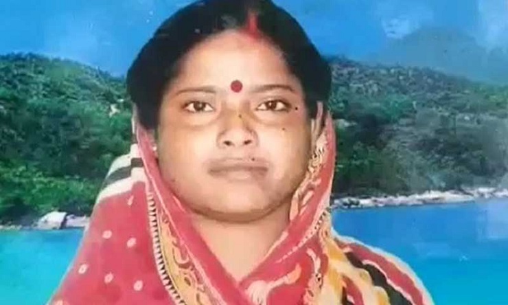১১ বছরের ছোট যুবকের সঙ্গে পরকীয়া ২ সন্তানের মার, অত:পরdiv class=