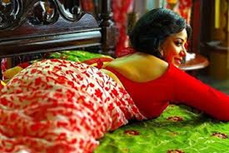 বিবাহিত নারীরা তরুণদের যে কথায় দুর্বল হয়ে পড়েন
