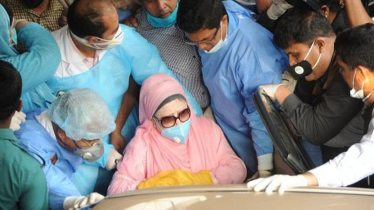 খালেদা জিয়া করোনামুক্ত, লন্ডন চলে যেতে পারেন আজ রাতেই