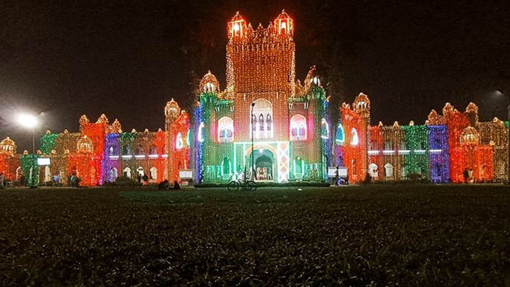 শতবর্ষ পূর্তি অনুষ্ঠানে সাজলো ঢাকা বিশ্ববিদ্যালয়