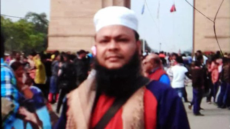 বিকৃতমনা মাদ্রাসা শিক্ষকের লালসার শিকার অসহায় এক কিশোরের জবানবন্দী