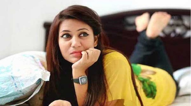 কুড়িতেই বুড়ি, আজও মানুষের মনে কুসংস্কার!
