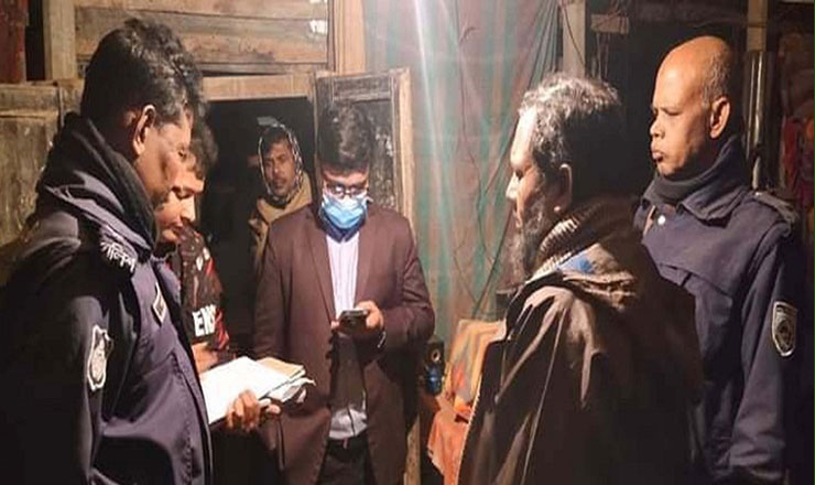 ইউএনওর উপস্থিতি দেখে কনের আসনে বসলেন মেয়ের ভাবি