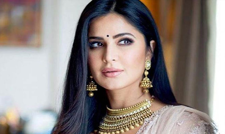 ক্যাটরিনার নতুন ফ্ল্যাটের ভাড়া কত?