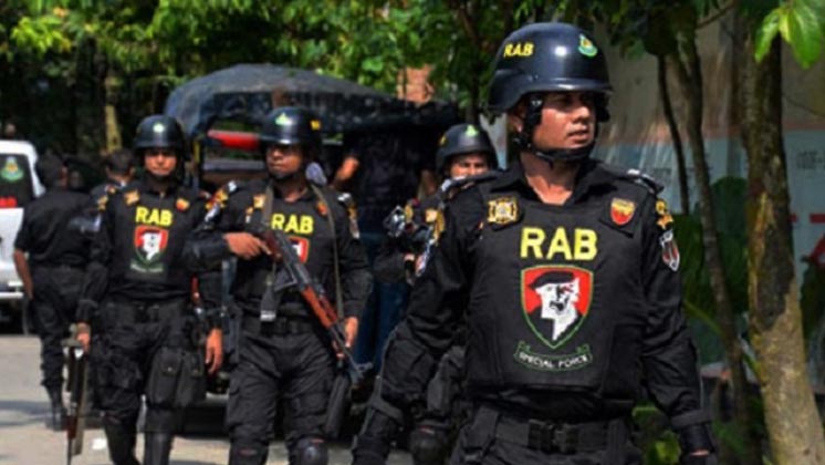 নীলফামারীতে জঙ্গি আস্তানা ঘিরেছে র‌্যাব