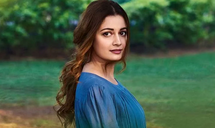 ৪০ দিন এক লাখ রুপি করে অনুদান দেবেন দিয়া মির্জা