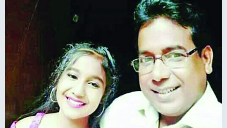 দেশে আসাই কাল হলো বেলীর, বাবাও নিহত