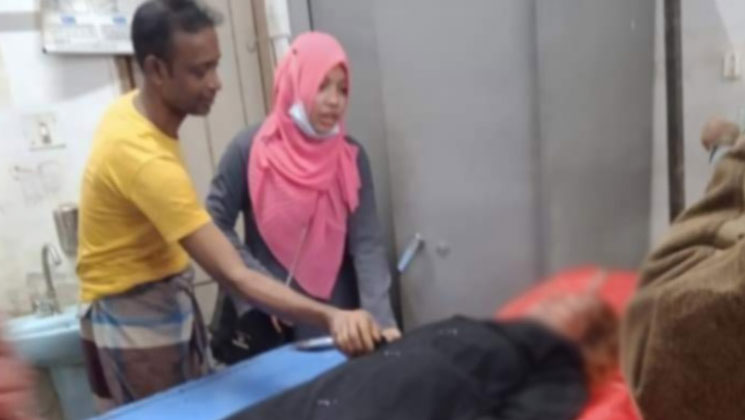 ছেলের জন্য ভোট চাইতে গিয়ে প্রাণ হারালেন মা