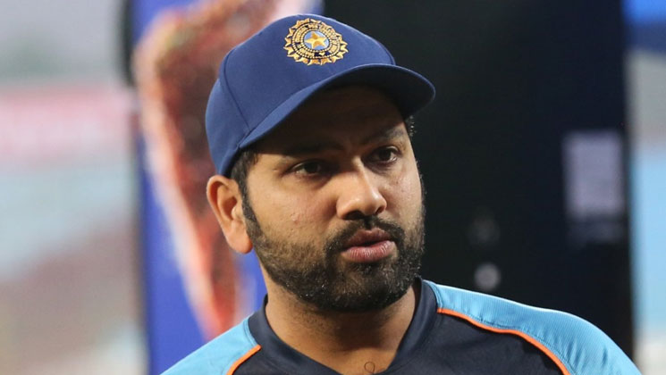 চোট পেয়ে দক্ষিণ আফ্রিকায় টেস্ট সিরিজে ছিটকে গেল রোহিত! বিরাট ধাক্কা ভারতের