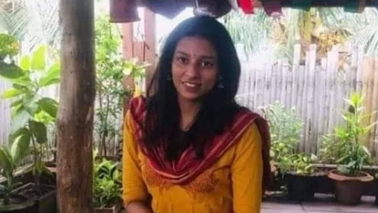 ঢাকা বিশ্ববিদ্যালয়ের ছাত্রীর মৃত্যু, শরীরে আঘাতের চিহ্ন
