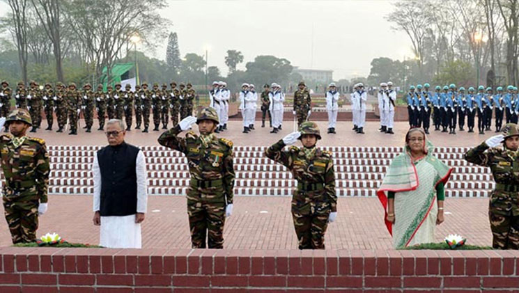 রাষ্ট্রপতি-প্রধানমন্ত্রীর শ্রদ্ধা, সীমিত থাকবে উপস্থিতি